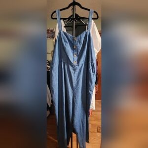 SUPER CUTE Plus Size     Chambray Jumpsuit